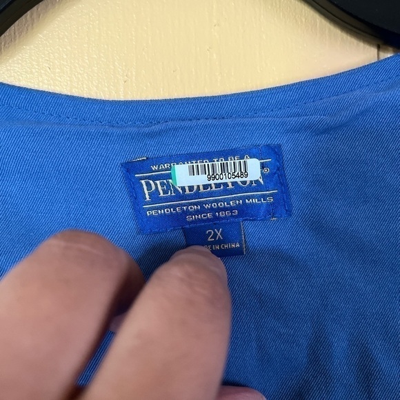 - - Pendleton lightweight Drawstring jacket - Picture 6 of 6